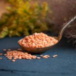 Органическая дробленая красная чечевица