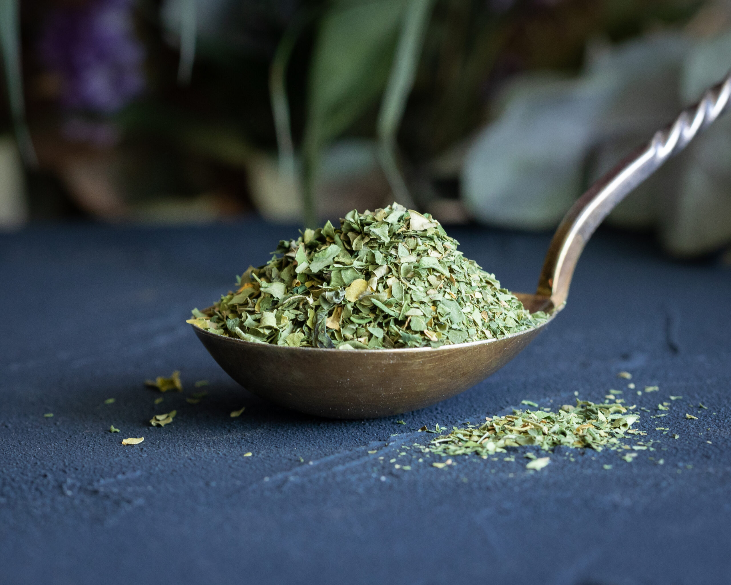 Organic moringa leaves (chopped) Organic moringa leaves (chopped)