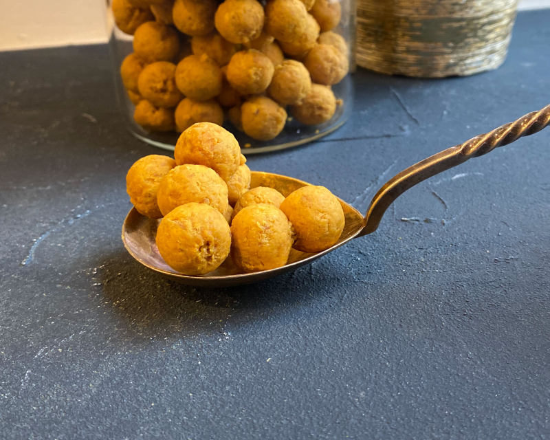 mango balls Organic dried mango balls
