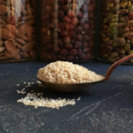 Органические очищенные семена кунжута